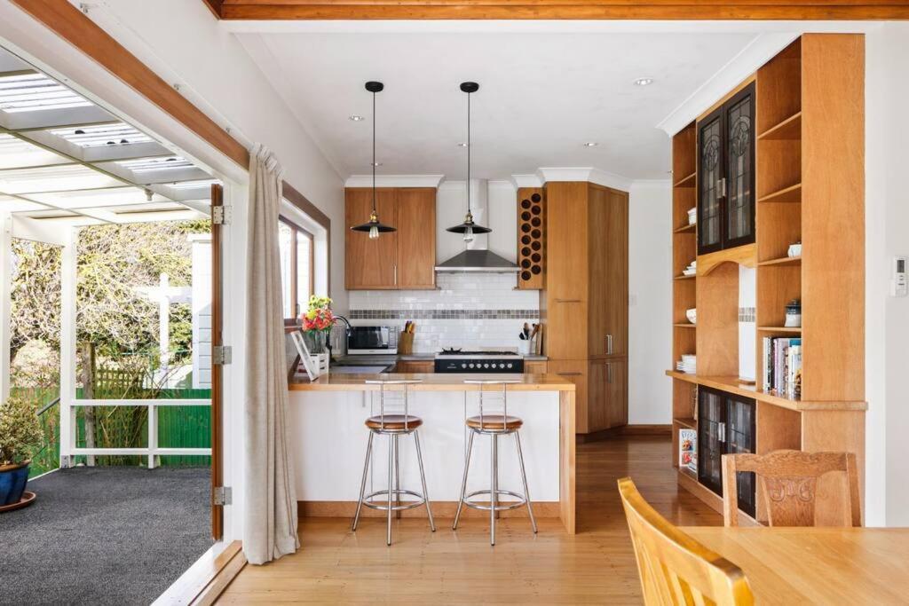 600m To Cbd - Riverfront Holiday home Gisborne